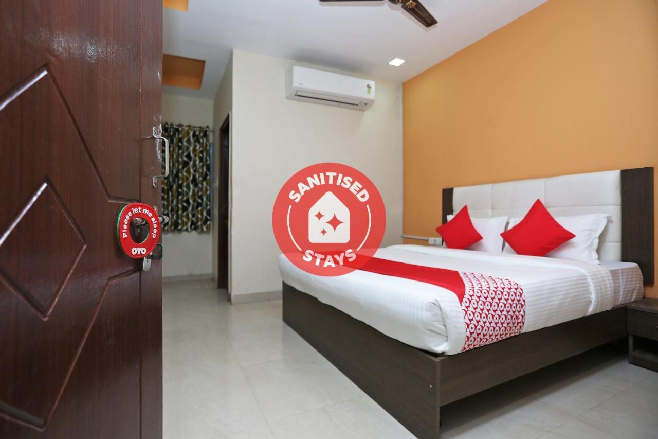 Oyo 14354 Amar Marriage Palace Hotel Dharmpura Bagian luar foto